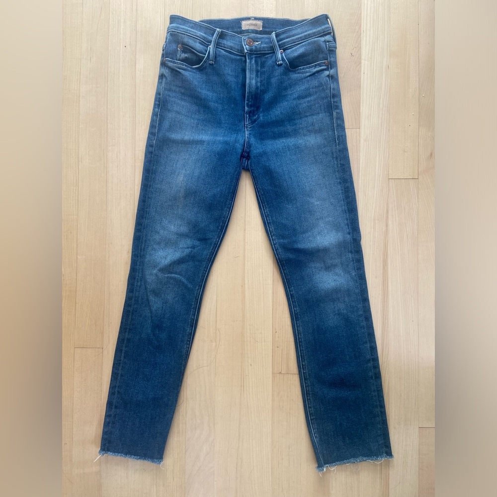 MOTHER Mid Rise Dazzler Crop Fray